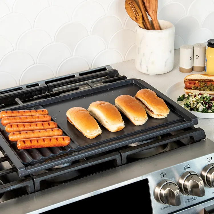 Basalt™ Dual Top Grill Griddle