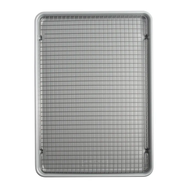 Brilliant™ Big Sheet with Oven-Safe Nonstick Grid