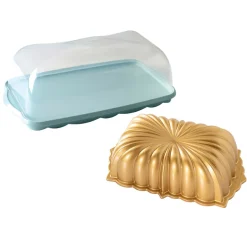 Cast Fluted Loaf Pan with Keeper