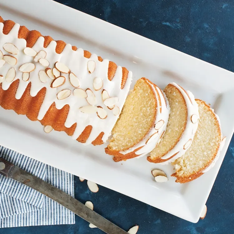 Cinnamon Bread & Almond Loaf Pan