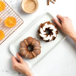 Classic Bundt® Duet Pan