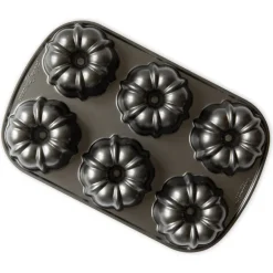 Classic Bundtlette® Cake Pan