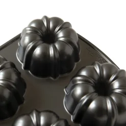 Classic Bundtlette® Cake Pan