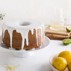 Classic Cast Pound Cake and Angelfood Pan