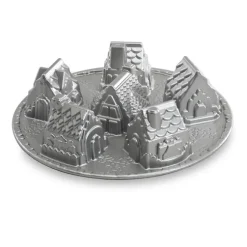 Cozy Village Pan