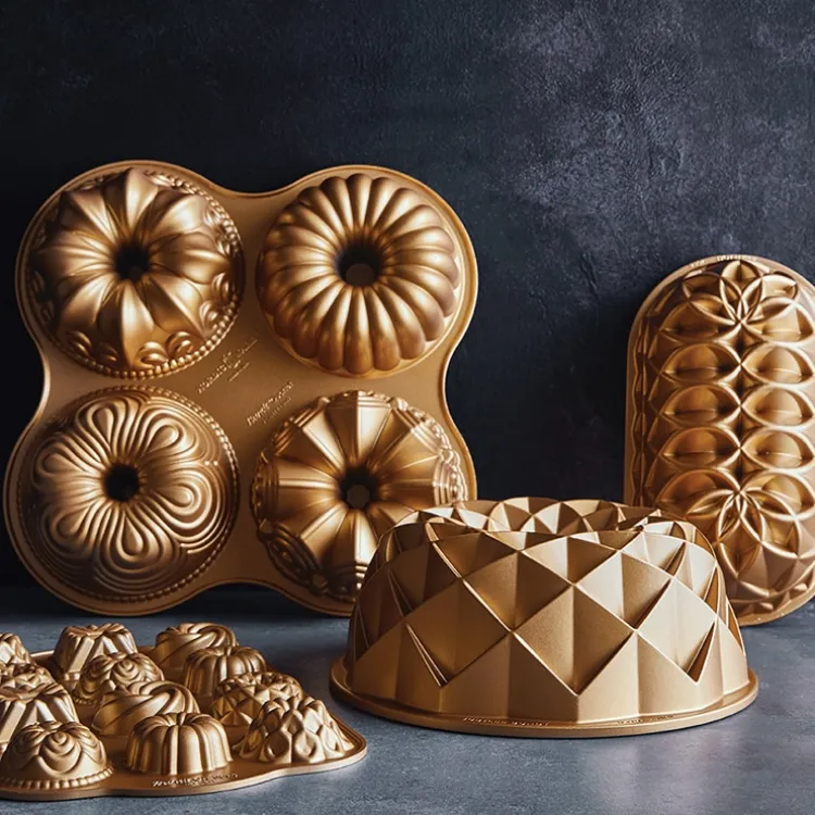 9 Cup Bundt® Quartet Pan