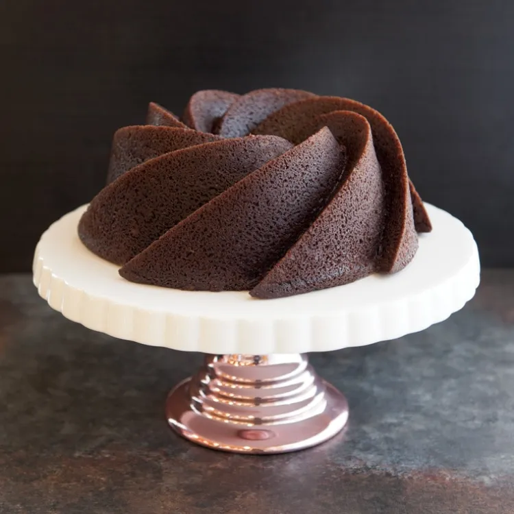 6 Cup Heritage Bundt® Pan