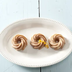 4 Cup Heritage Mini Bundtlette® Pan