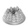9 Cup Pine Forest Bundt® Pan