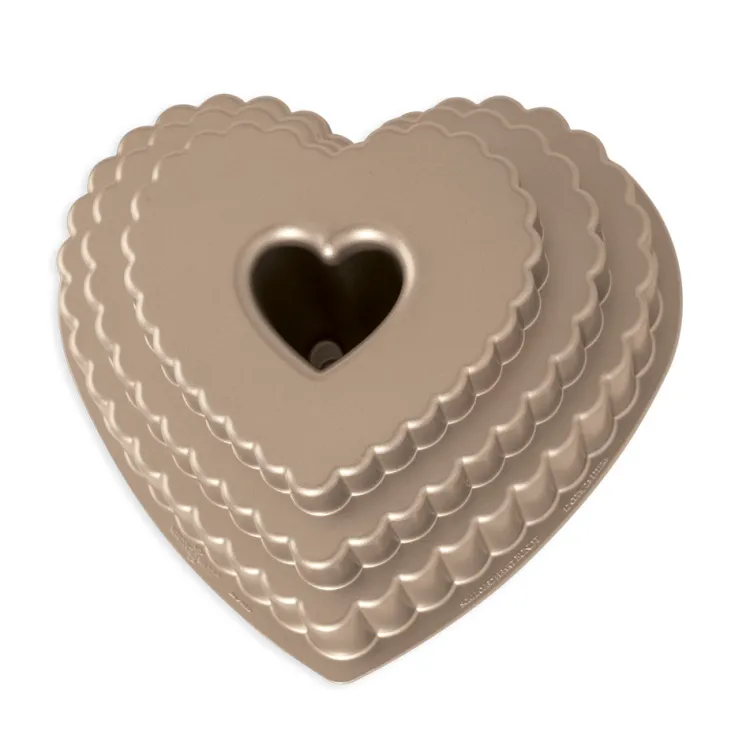 12 Cup Tiered Heart Bundt® Pan