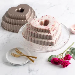 12 Cup Tiered Heart Bundt® Pan