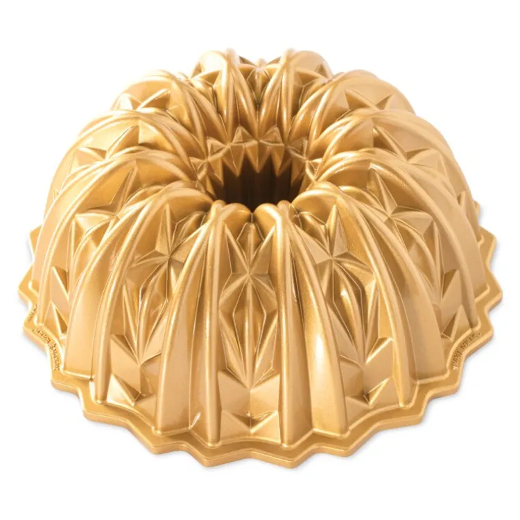 Cut Crystal Bundt® Pan