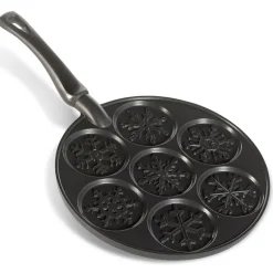 Falling Snowflake Pancake Pan