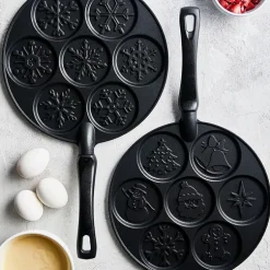 Falling Snowflake Pancake Pan