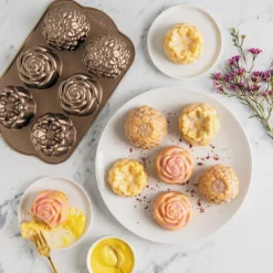 Floral Cakelet Pan