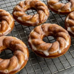 French Twist Donut Pan