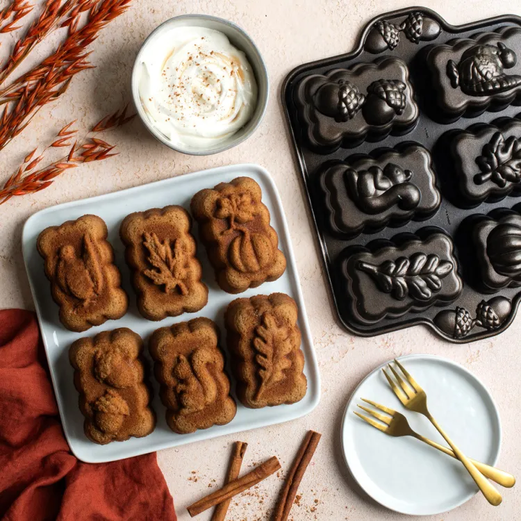Harvest Mini Loaf Pan