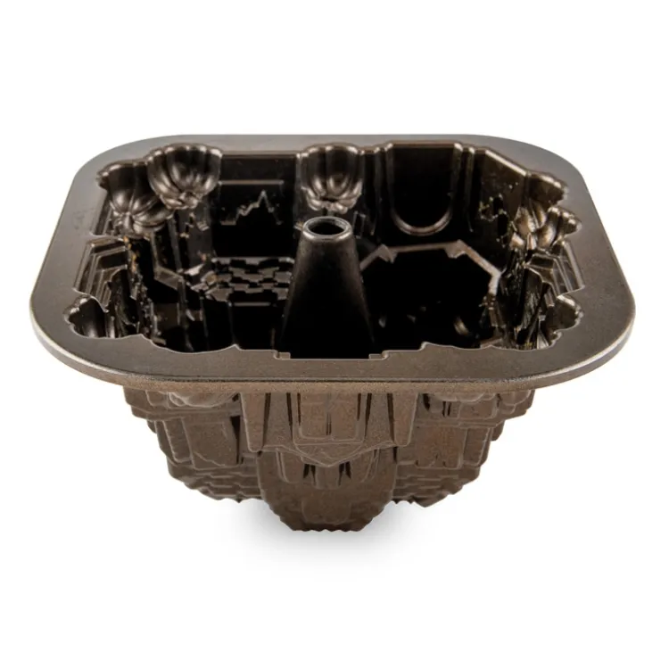Haunted Manor Bundt® Pan
