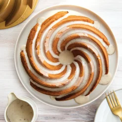Heritage Bundt® Pan