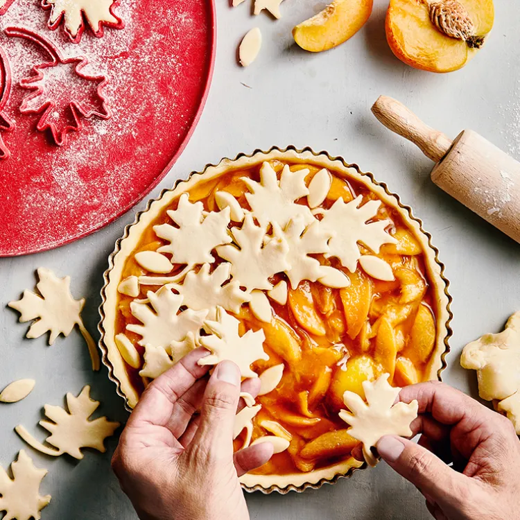 12 Inch Leaves & Apples Reversible Pie Top Cutter