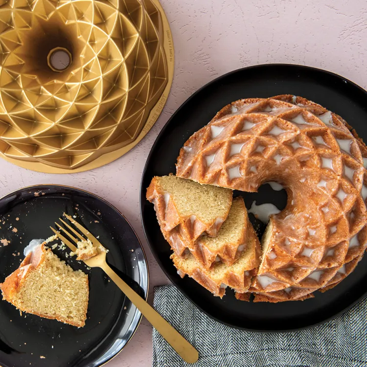 Jubilee Bundt® Pan