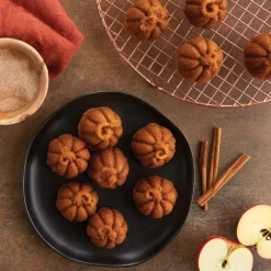 Lil' Pumpkin Cakelets Pan
