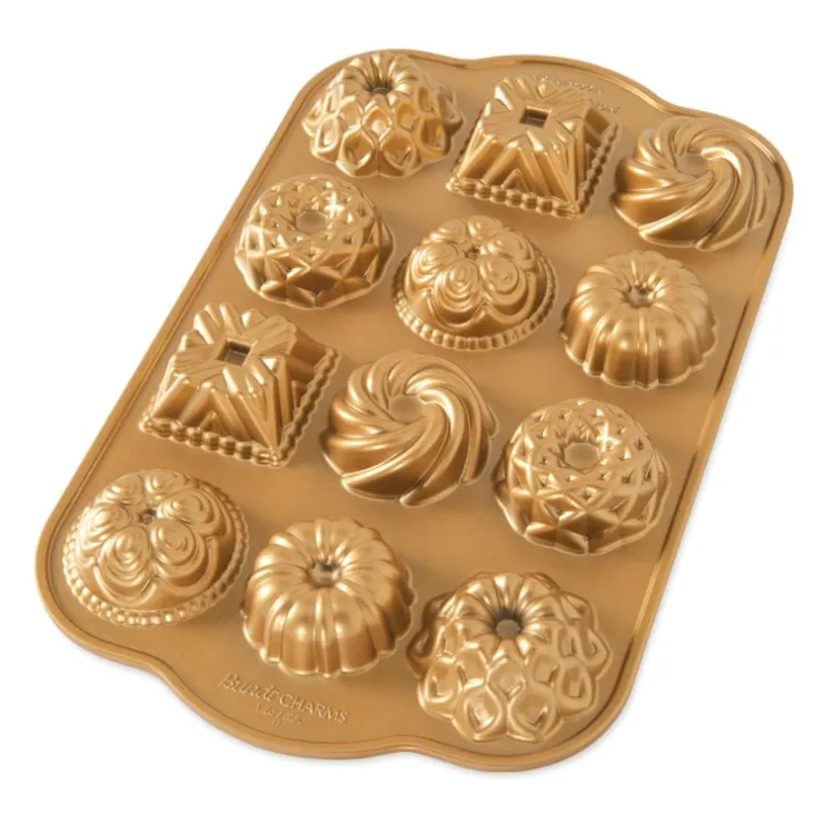 Mini Bundt® Charms Pan