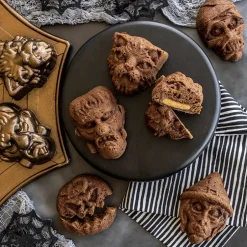 Monster Mask Cakelet Pan