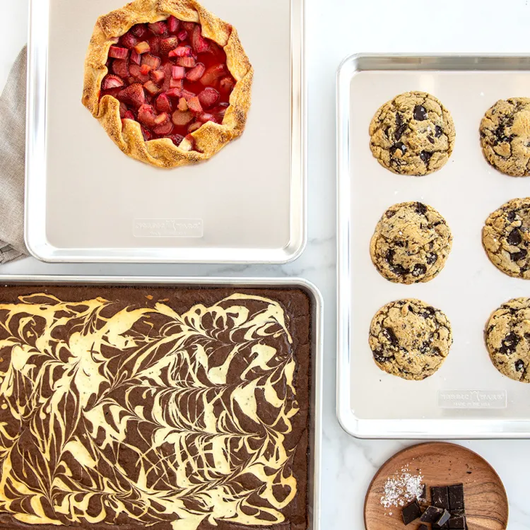 Naturals® Baker's Half Sheet 3 Pack