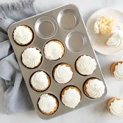 Naturals® 12 Cavity Muffin Pan