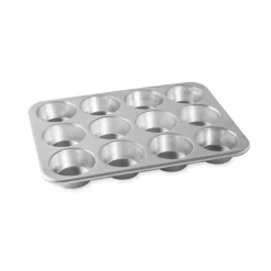Naturals® 12 Cavity Muffin Pan