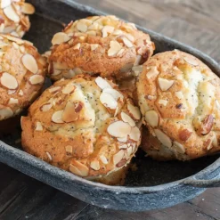 Naturals® Compact Ovenware Muffin Pan