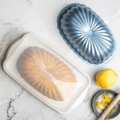 Northern Lights Fluted Loaf Pan & Keeper