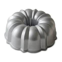 Original Sparkling Silver Bundt® Pan