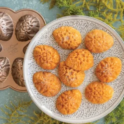 Ornamental Egg Cakelet Pan