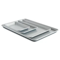 4-Piece Brilliant™ Bakeware Nonstick Sheet Pan Set