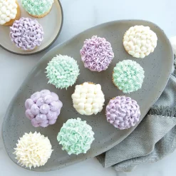 27 Piece Decorating Tip Set