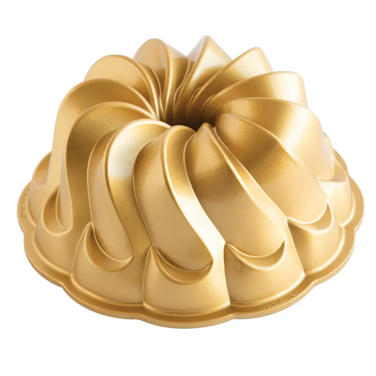 Pirouette Bundt® Pan