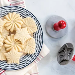 Pretty Pleated Cookie Stamps