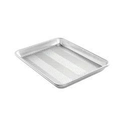 Prism Aluminum Quarter Sheet Pan