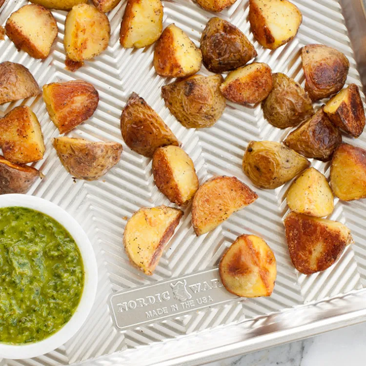 Prism Half Sheet Pan with Lid