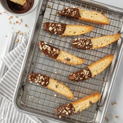 Quarter Sheet Oven-Safe Cooling Grid