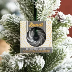 Set of 2 Silver Collectible Cast Ornaments, Classic and Heritage Bundt®