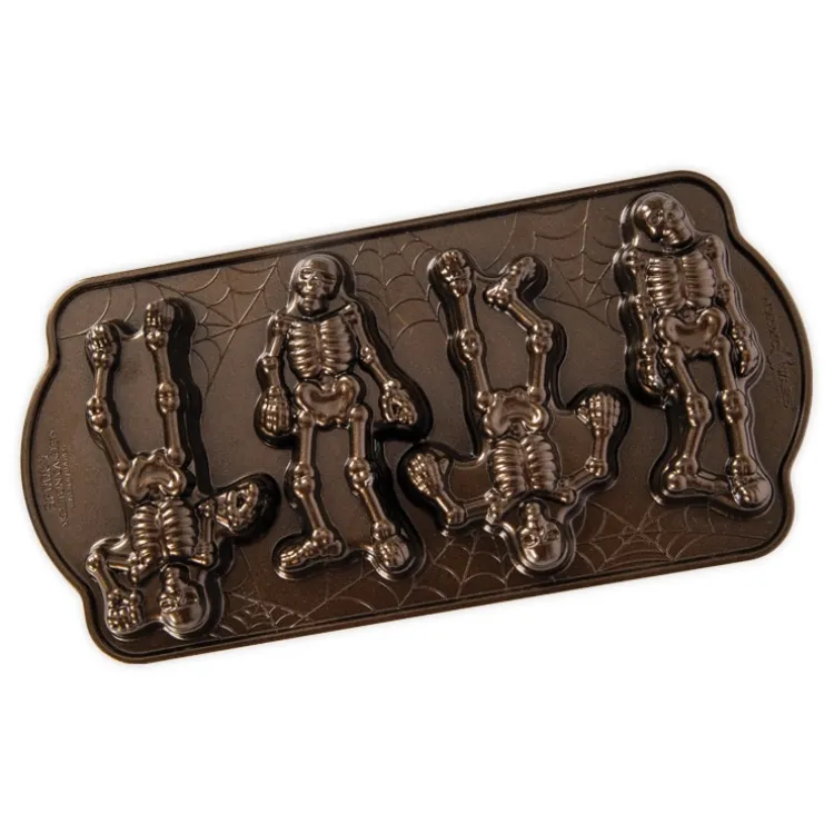Spooky Skeleton Cakelet Pan