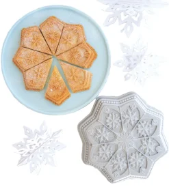 Sweet Snowflakes Shortbread Pan