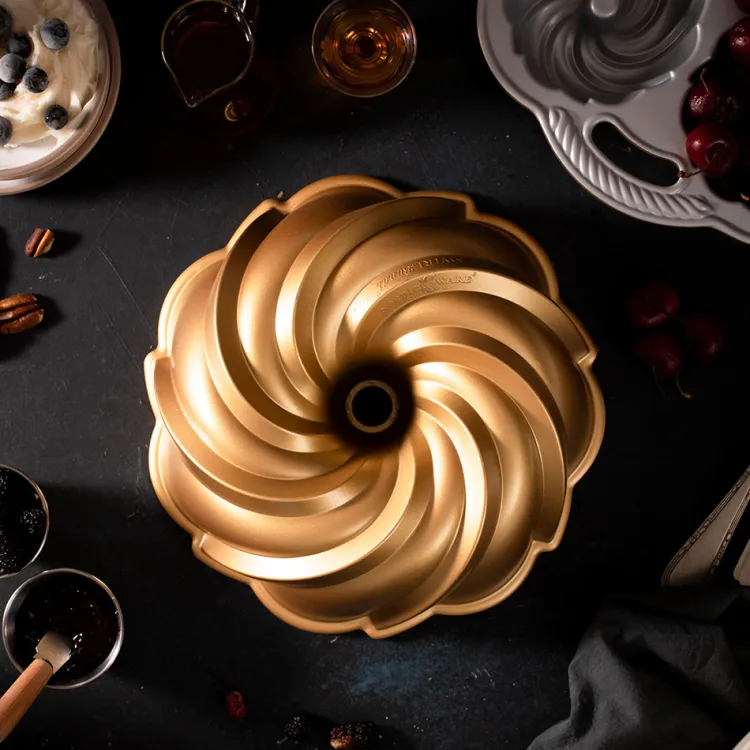 Swirl Bundt® Pan