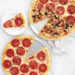 Traditional and Crisper Pizza Pan Set