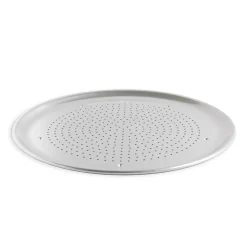 Traditional and Crisper Pizza Pan Set