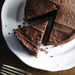 Treat™ 9" Round Cake Pan