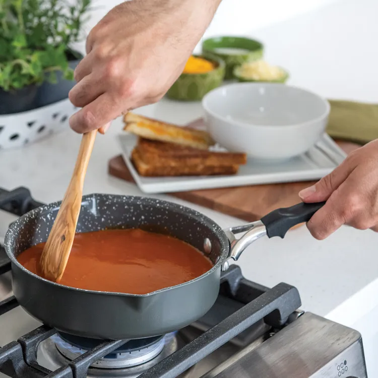 Verde™ 8 Inch Ceramic Nonstick Skillet and Lid